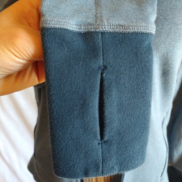 Nike dri fit Activewear sweatjacket sweatshirt size small - Picture 9 of 16